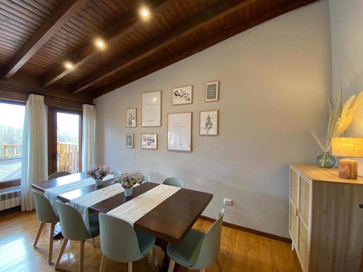 Atico En Llivia Apartment Exterior photo